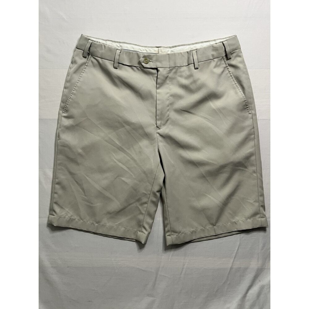 Jos A Bank Traveler Tailored Fit Shorts Mens 35 Khaki Performance Golf Casual